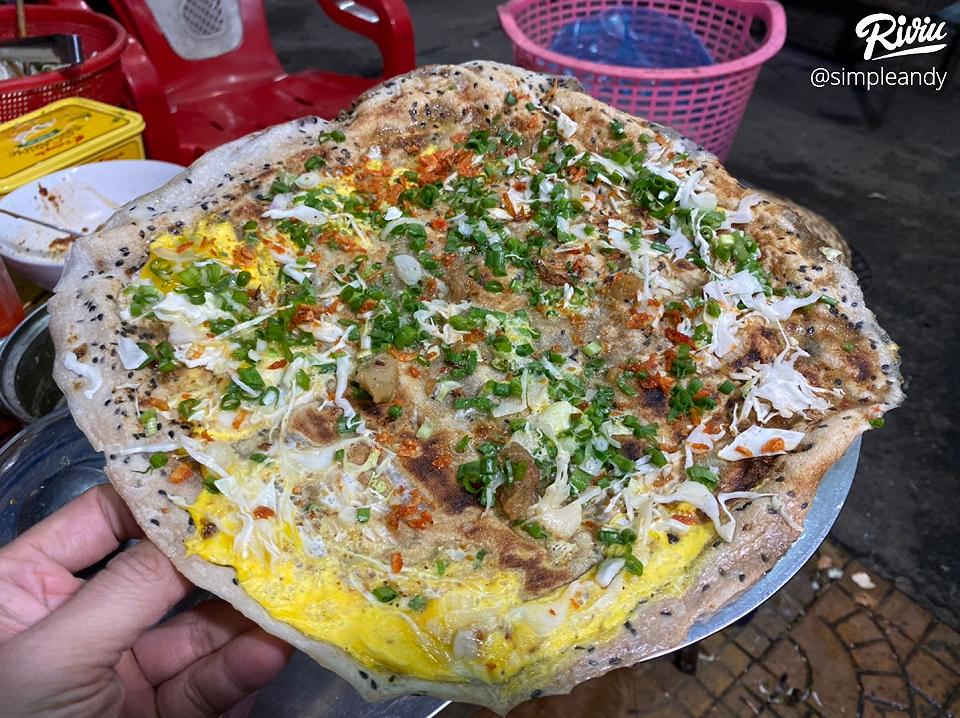 Bánh tráng mắm ruốc Đà Lạt: món ăn vặt không thể bỏ lỡ