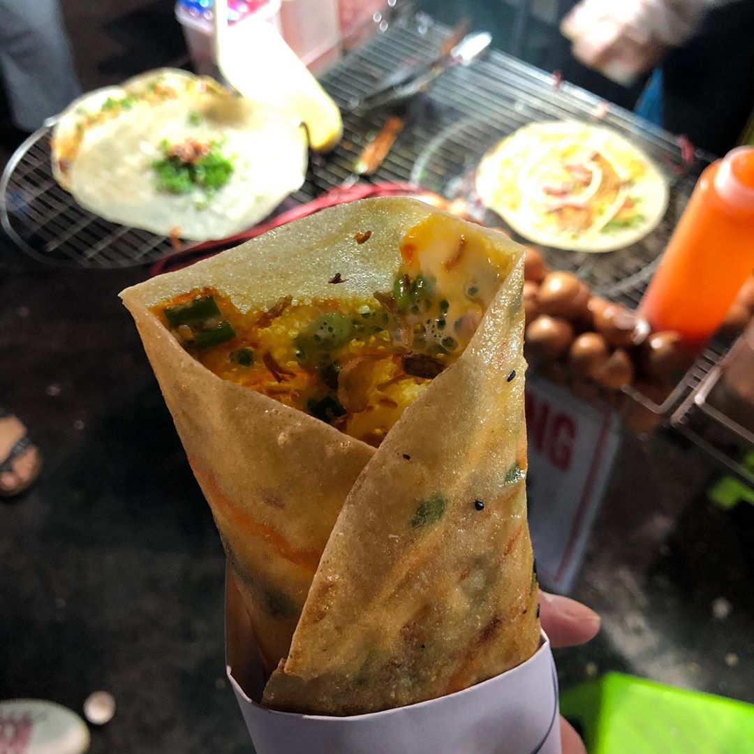 Bánh tráng mắm ruốc Đà Lạt: món ăn vặt không thể bỏ lỡ