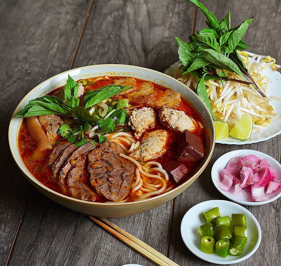 bún bò Đà Lạt