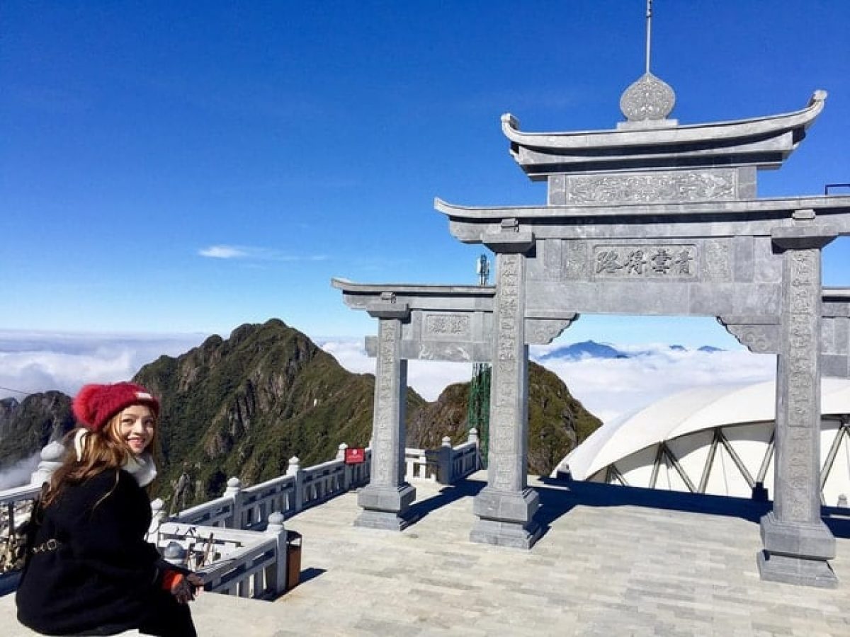 Lên đỉnh Fansipan - Khám phá “nóc nhà Đông Dương” 