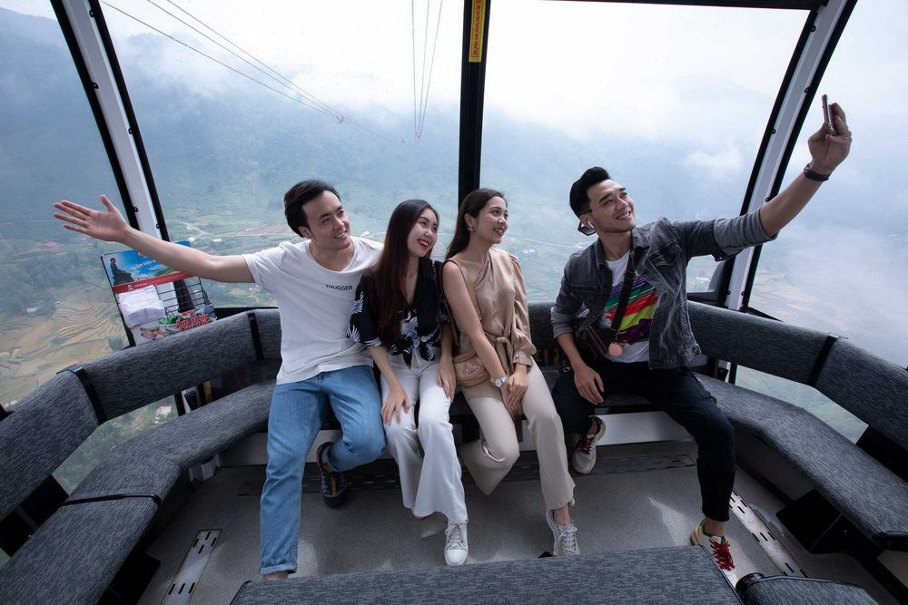 Lên đỉnh Fansipan - Khám phá “nóc nhà Đông Dương” 