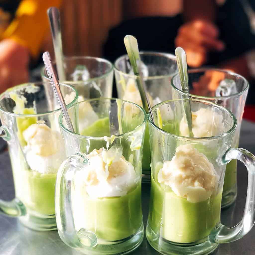 Kem bơ Đà Lạt có gì mà khiến du khách "phát cuồng" đến vậy