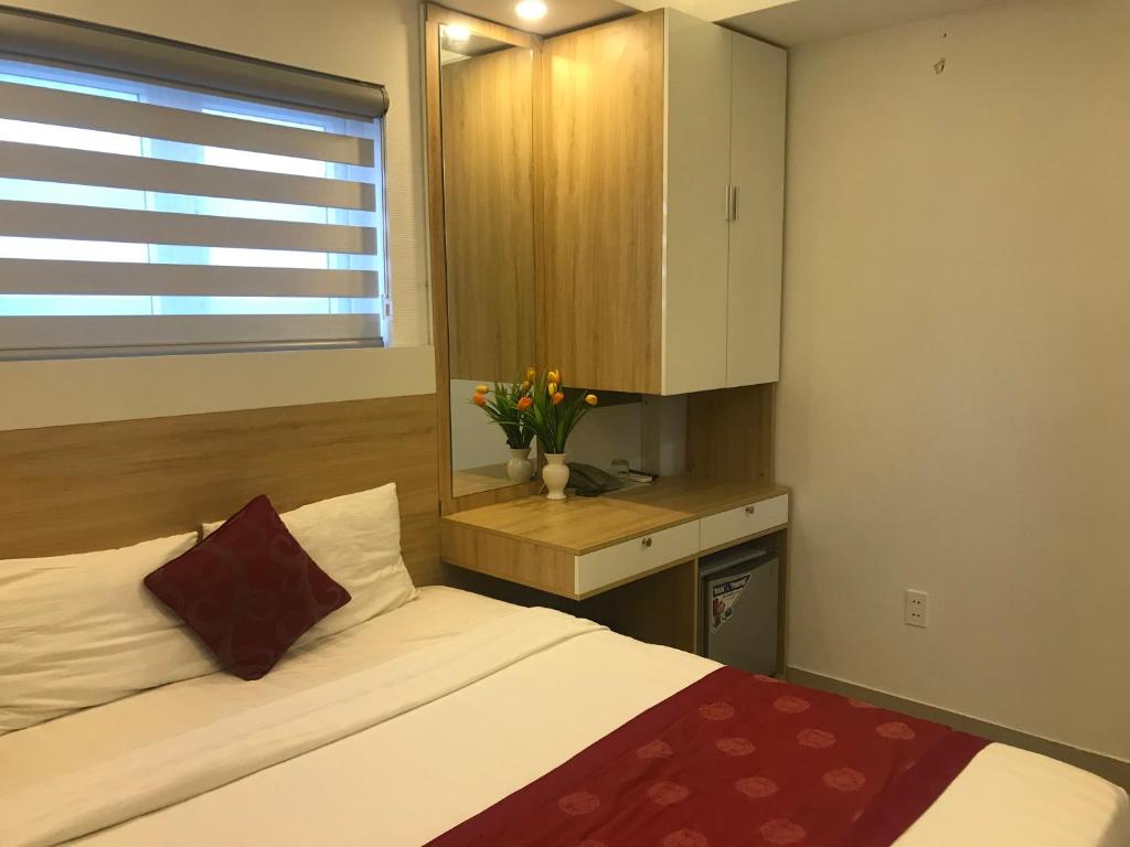 Khách sạn Hồng Thiên 1