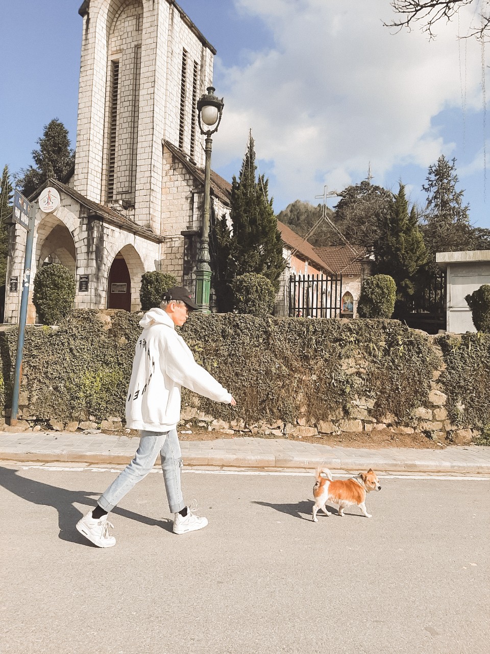 Review Nhà thờ đá Sapa - điểm check-in sống ảo cực "hot"