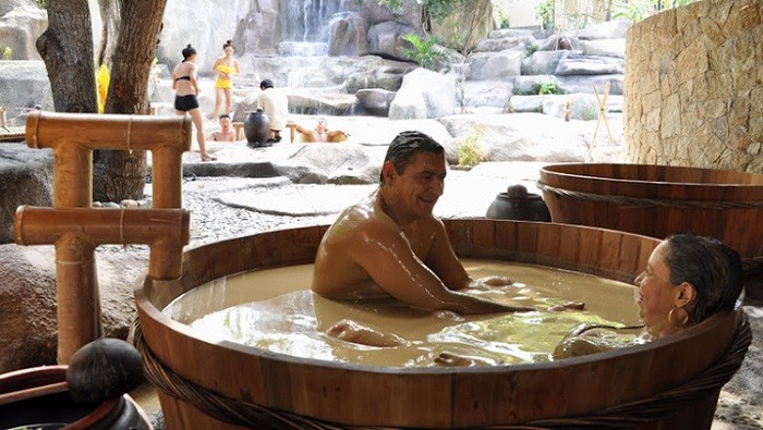 tắm bùn nha trang