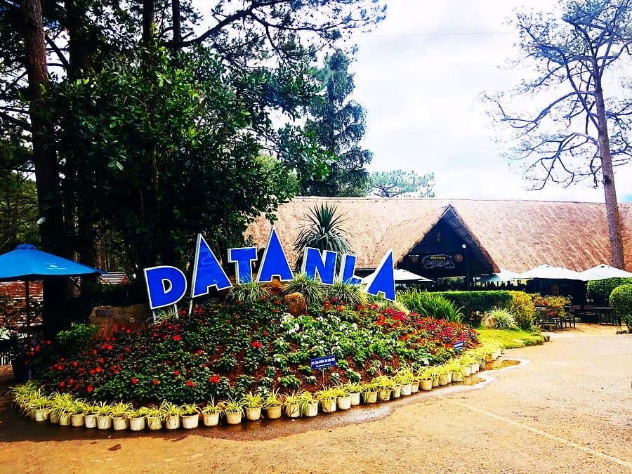 Thác Datanla - Địa điểm check in cực chất tại Đà Lạt