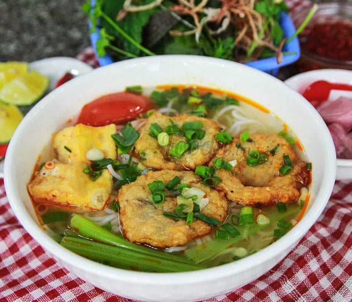 Chả mực Hạ Long - Đặc sản trứ danh nơi phố biển