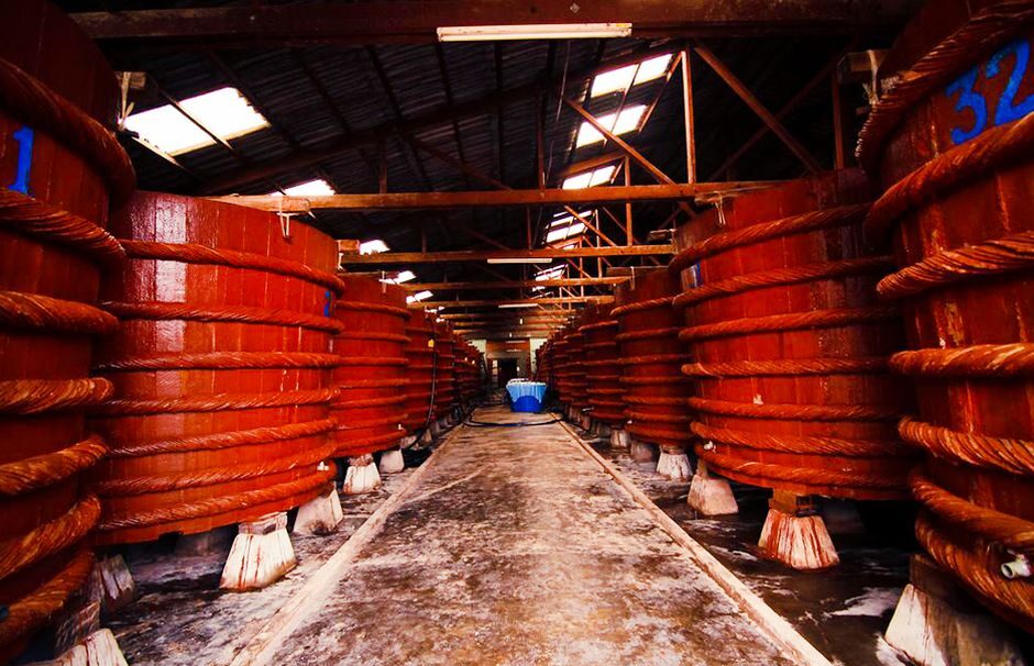 thùng nước mắm Phú Quốc