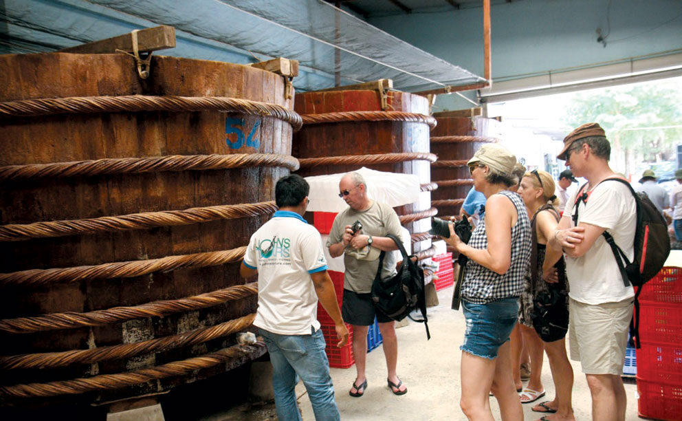 Nước mắm Phú Quốc: thương hiệu của mọi nhà