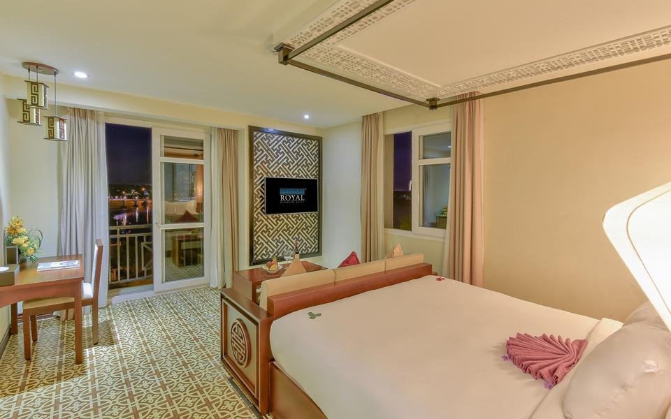 Royal Riverside Hội An