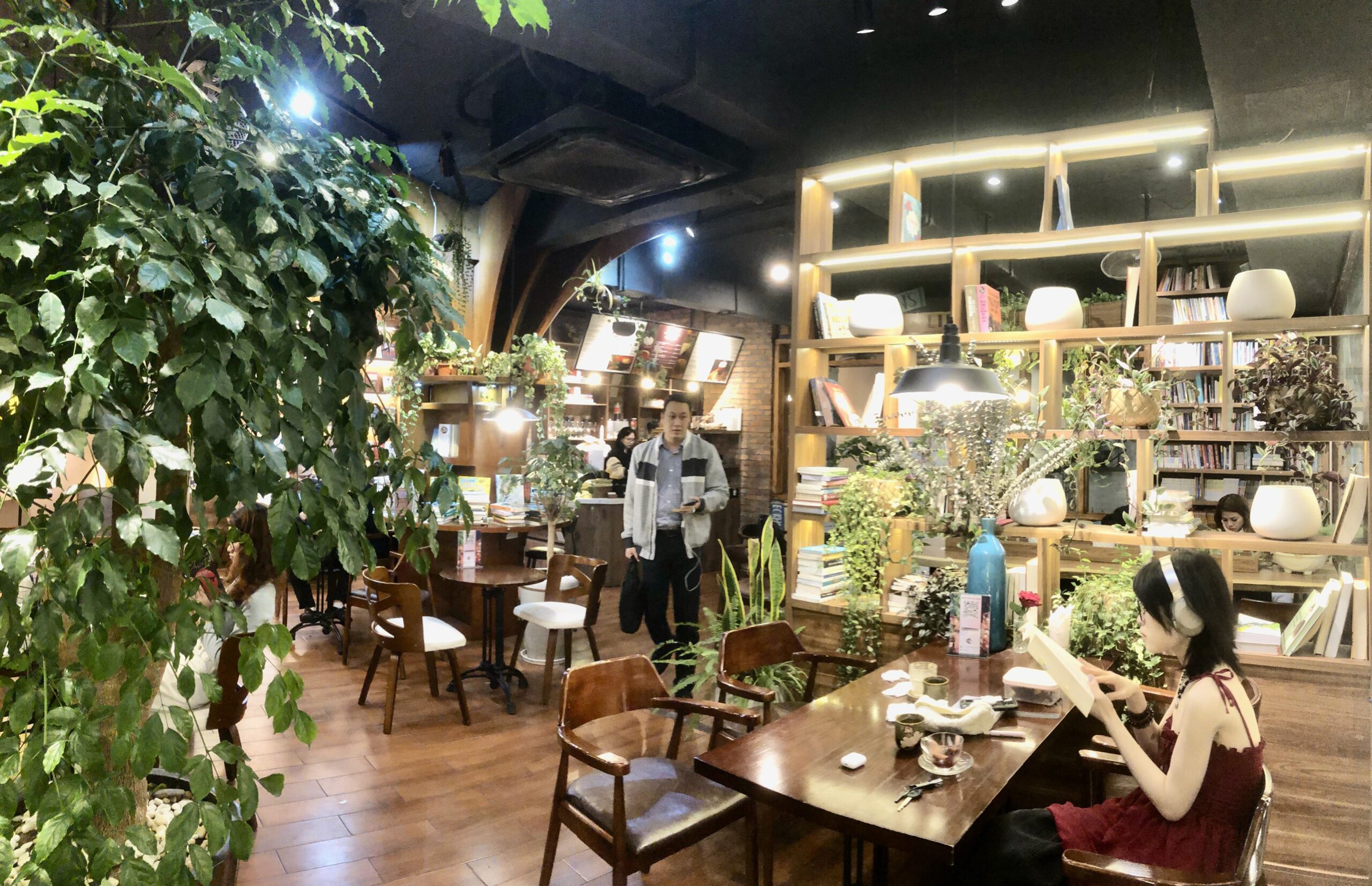 Top 20 quán cafe đẹp ở Hà Nội view sống ảo đẹp xuất sắc