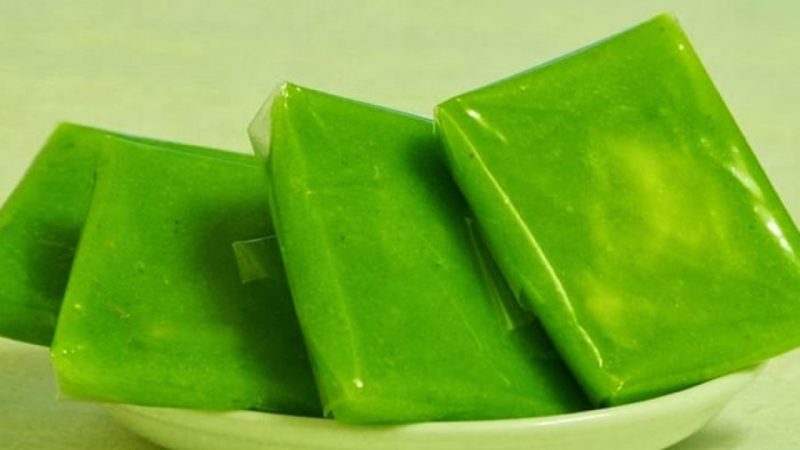 Bánh cốm Hà Nội - Thức quà tuổi thơ của người dân thủ đô