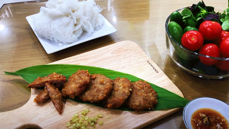 Chả cốm Hà Nội - Tinh hoa văn hóa ẩm thực Hà Thành