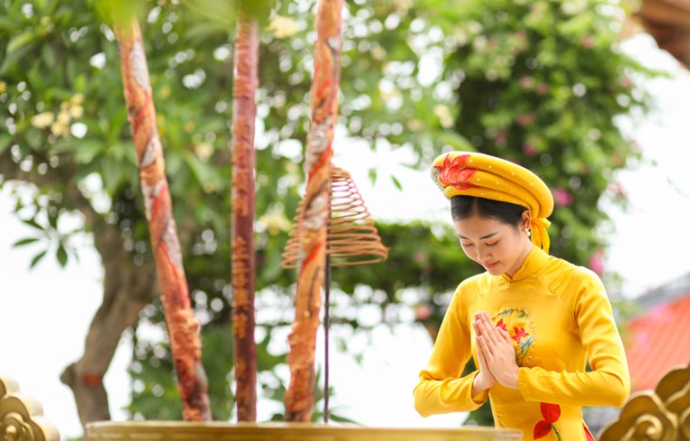 Review Chùa Bửu Long - Ngôi chùa mang phong cách Thái nổi tiếng