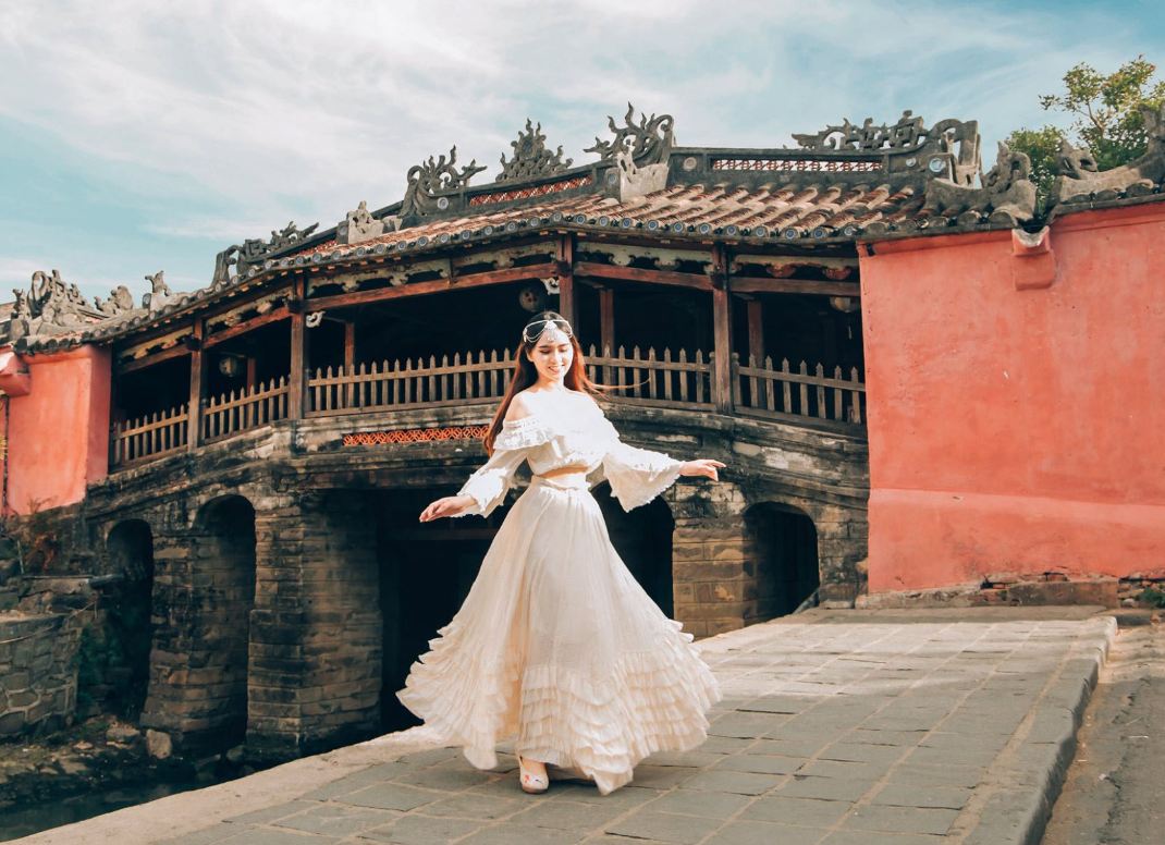 chùa cầu hội an