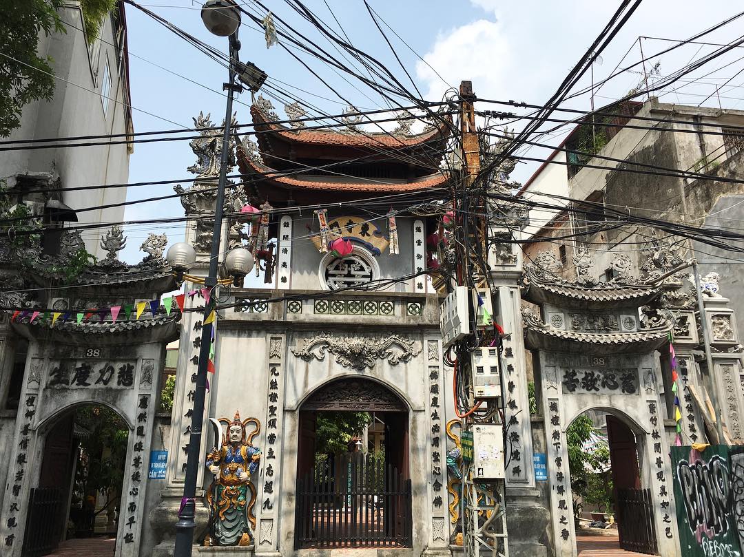 Top các chùa Hà Nội nổi tiếng linh thiêng nhất 2022