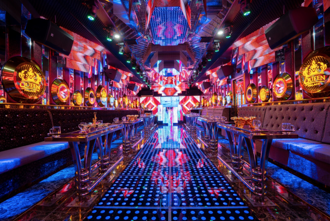 Top quán karaoke Đà Nẵng hiện đại chất lượng vui hết mình