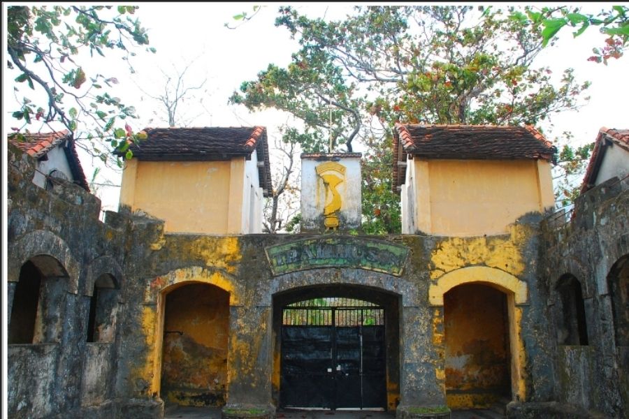 nhà tù côn đảo