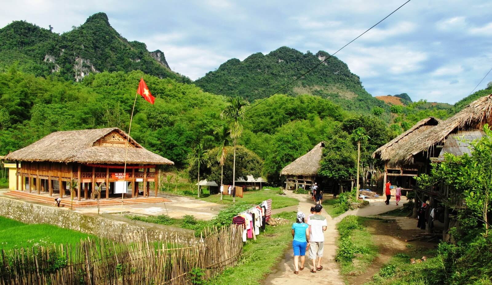 Kinh nghiệm du lịch Mai Châu Hòa Bình chi tiết từ A - Z