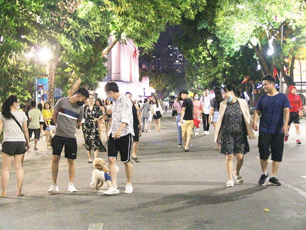 phố đi bộ hà nội