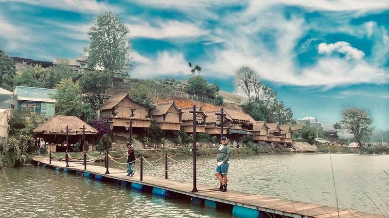 Trọn bộ về Phượng Hoàng Cổ Trấn- Nơi check in cực kỳ ấn tượng giữa lòng Đà Lạt