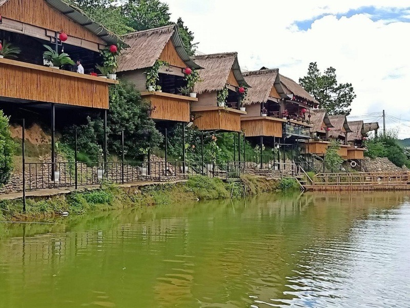 Trọn bộ về Phượng Hoàng Cổ Trấn- Nơi check in cực kỳ ấn tượng giữa lòng Đà Lạt