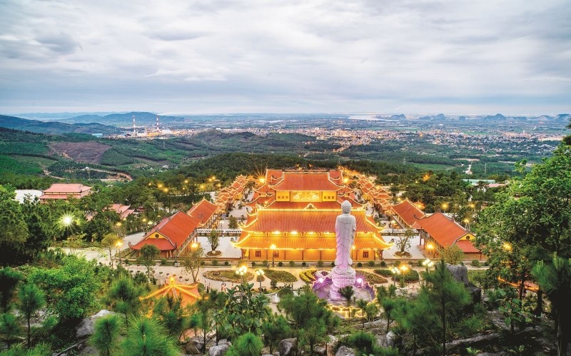 Quảng Ninh có gì? Top 20 địa điểm du lịch Quảng Ninh hấp dẫn nhất