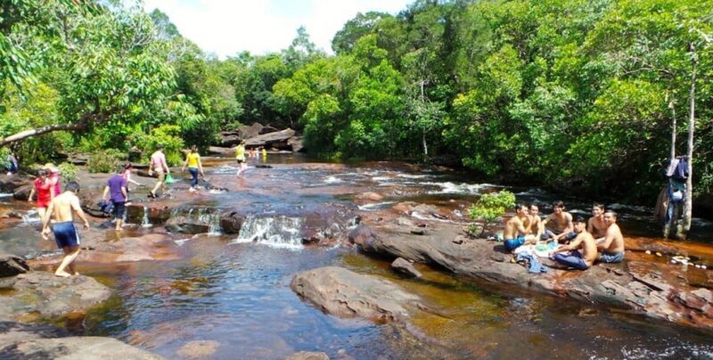 Review Suối Đá Bàn - Vẻ đẹp thiên nhiên Phú Quốc