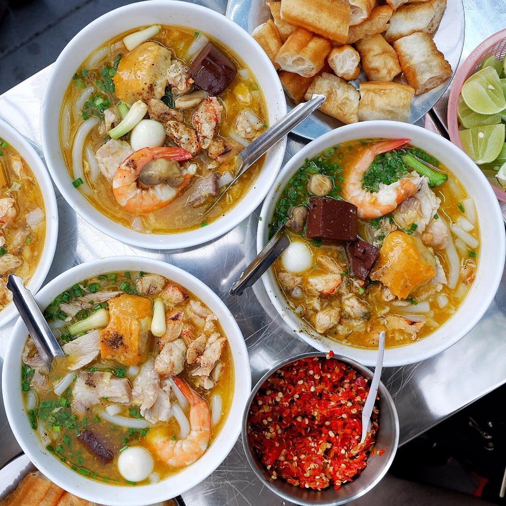 bánh canh ghẹ Cần Thơ