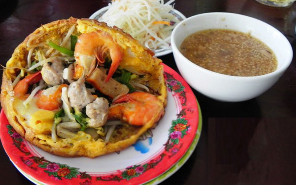 bánh khoái Huế
