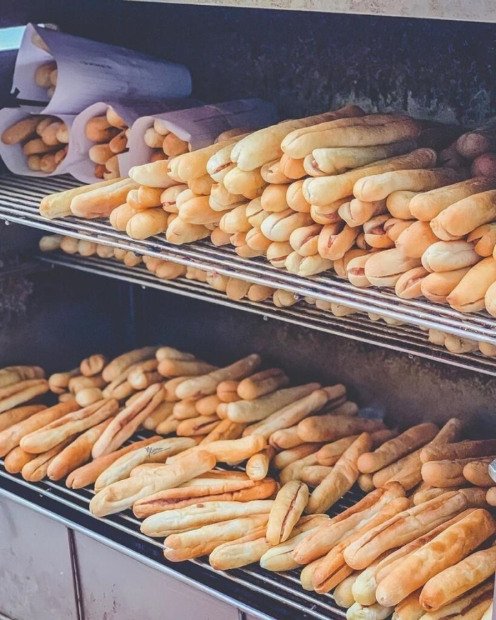 bánh mì que hải phòng