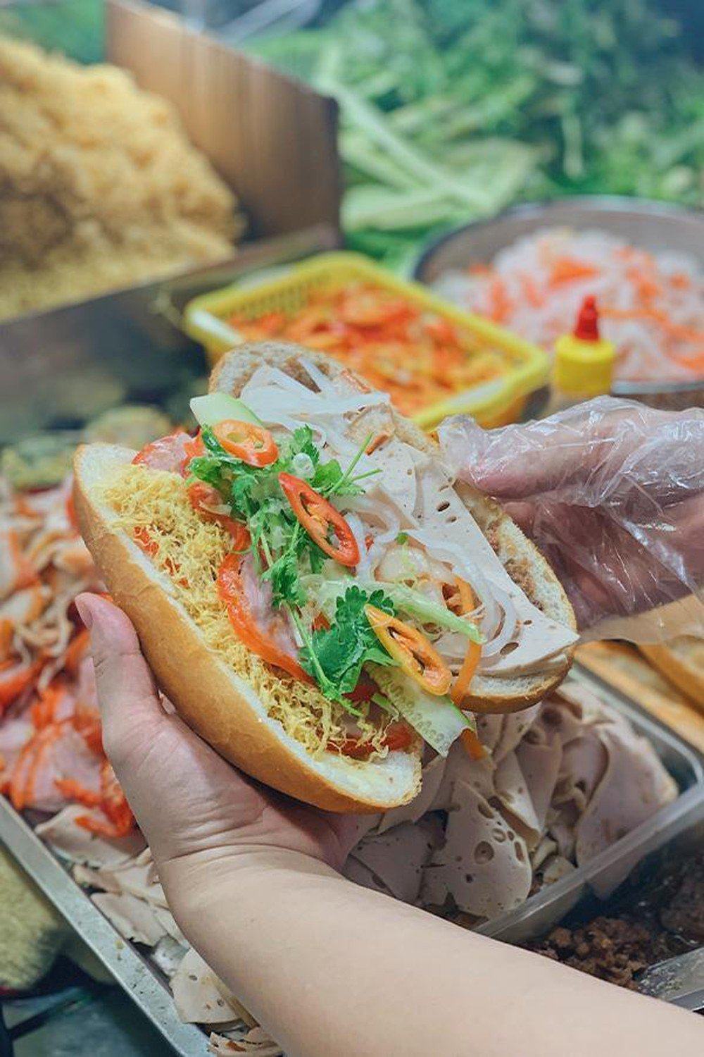 bánh mì đà nẵng