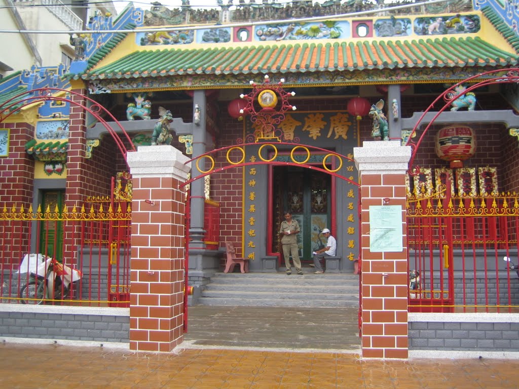 chùa Ông Cần Thơ 