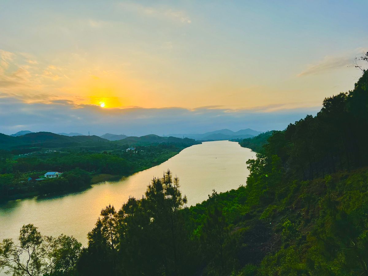 Đồi Vọng Cảnh - Ngắm trọn khung cảnh Huế nên thơ