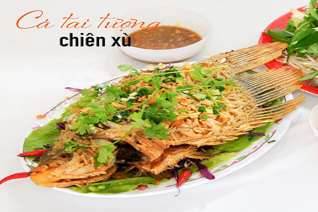 du thuyền Cần Thơ