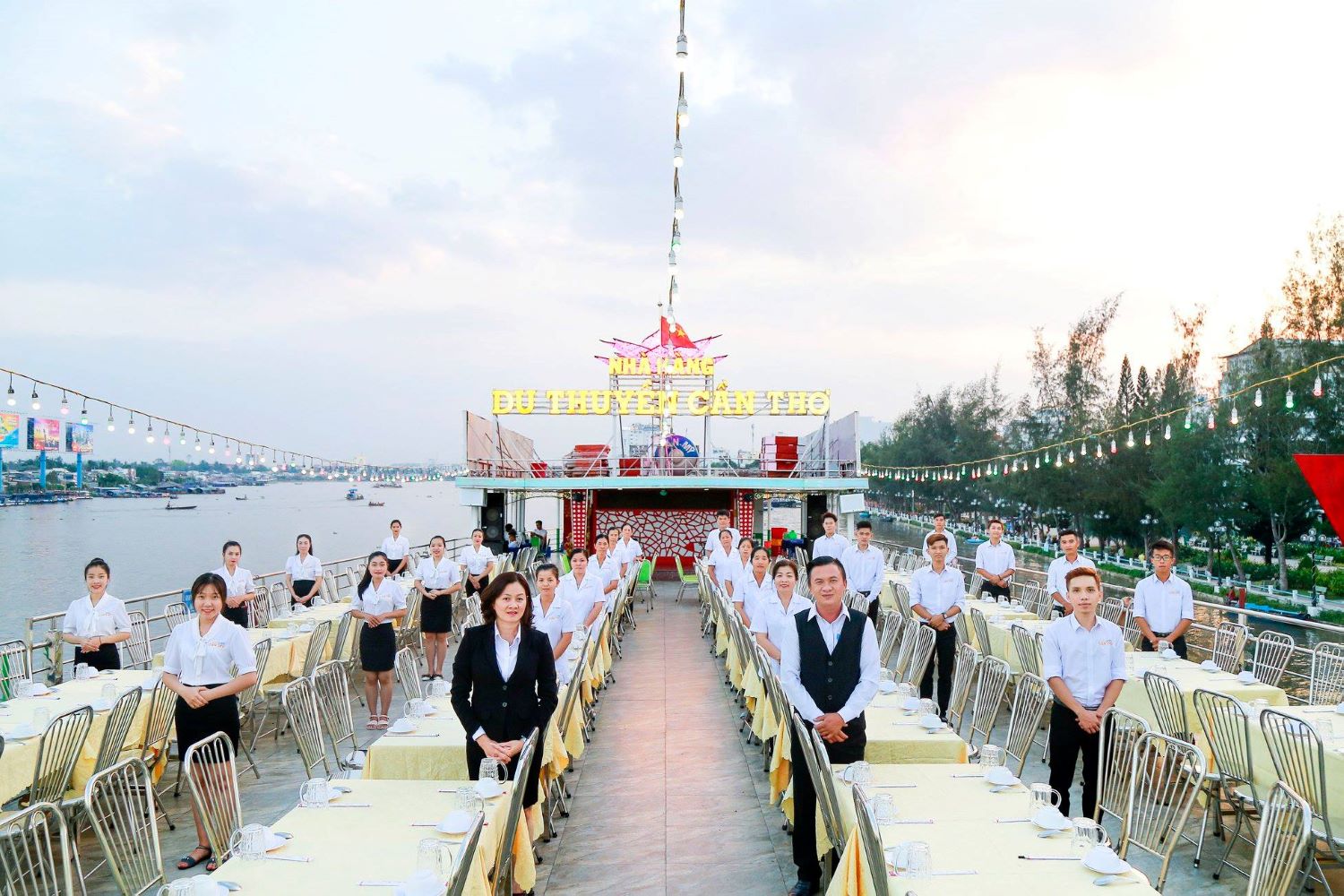 du thuyền Cần Thơ