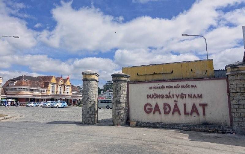 ga Đà Lạt