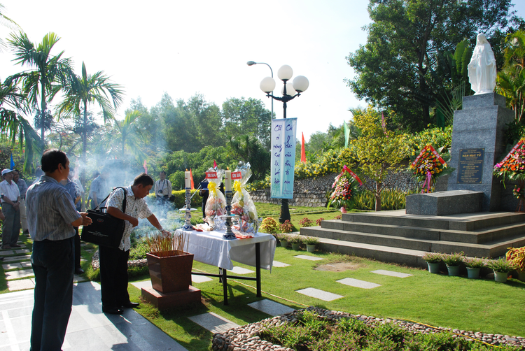 Khám phá Ghềnh Ráng Tiên Sa - Nét kiêu sa đẹp khó tả