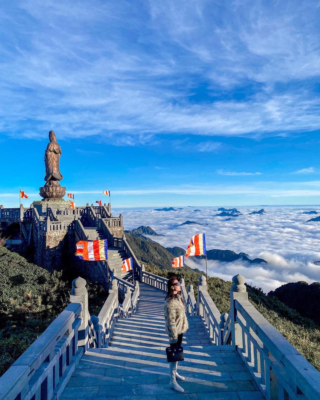 Giá vé cáp treo Sapa mới nhất năm 2022