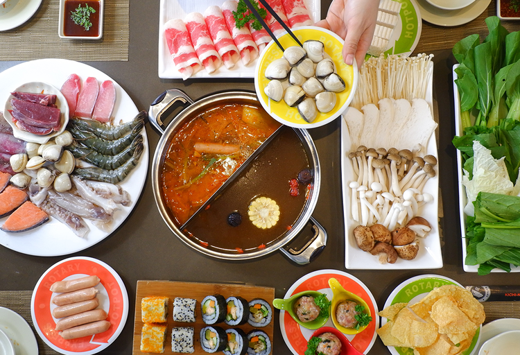 Top 20 nhà hàng gần đây ở Hà Nội chuyên về buffet, hải sản, đồ chay