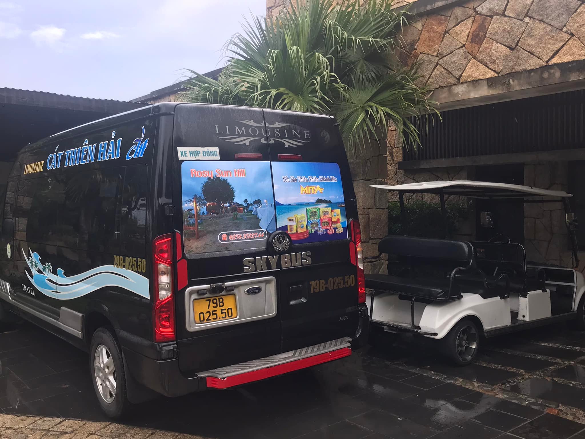 xe limousine đi Đà Lạt 