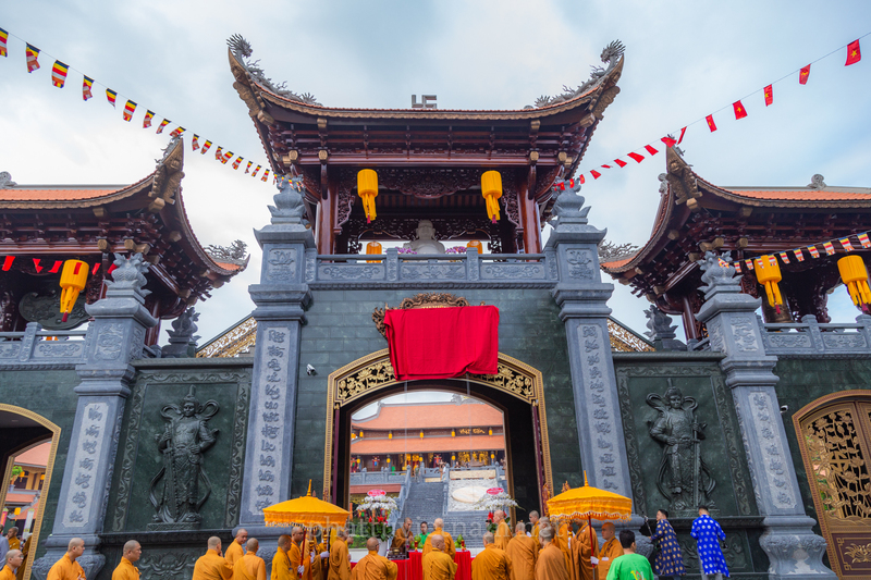 Chùa Vĩnh Nghiêm - Điểm du lịch tâm linh ngay tại TP. HCM bạn không thể bỏ qua!