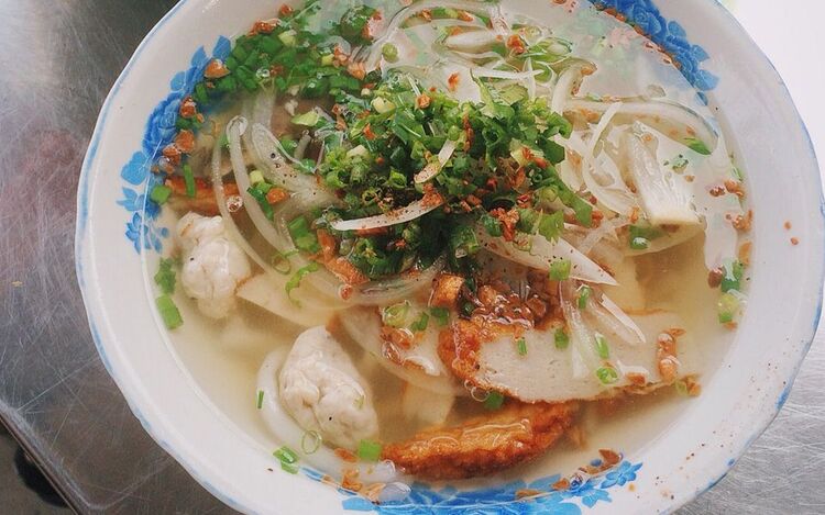 Gợi ý 4 quán ăn bánh canh chả cá Phú Quốc chất lượng nhất