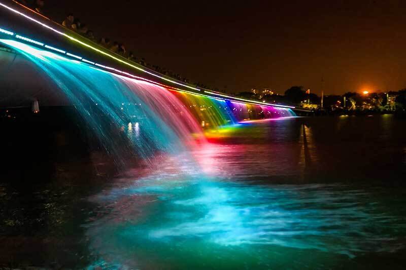 Cầu Ánh Sao - Địa điểm hẹn hò lý tưởng cho các cặp đôi