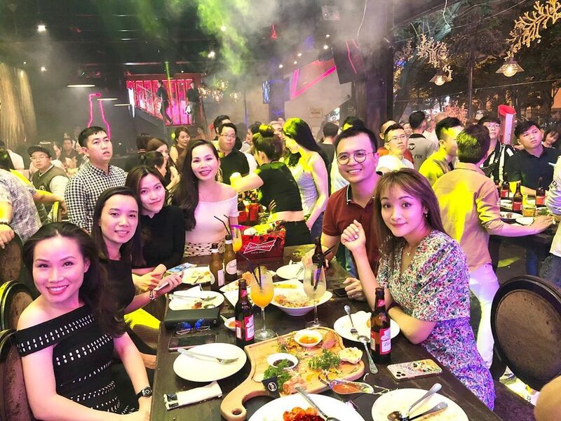 Top 15 quán bar quận 1 nổi tiếng nhất định phải ghé thăm