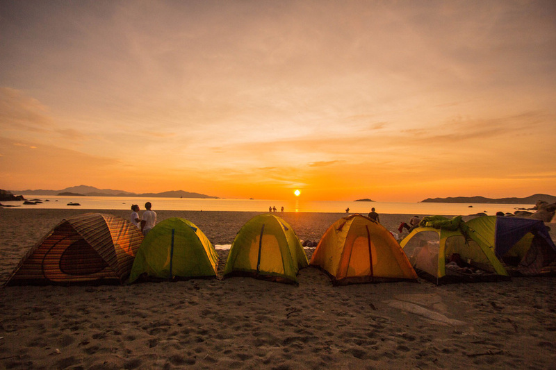 Bãi Đá Đen Đà Nẵng - Khám phá điểm đến giàu sức hút