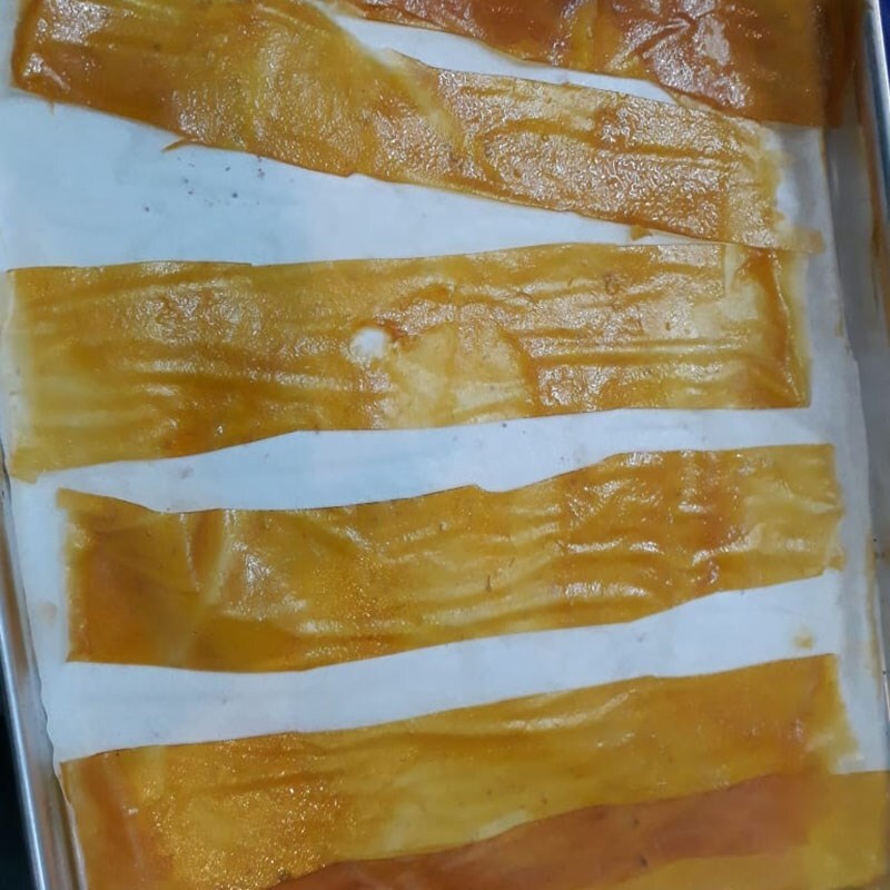 Bánh tráng xoài Nha Trang: Giới thiệu, cách làm và các địa chỉ bán uy tín