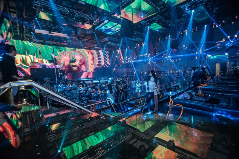 Top 15 quán bar Hạ Long sôi động, nổi tiếng nhất