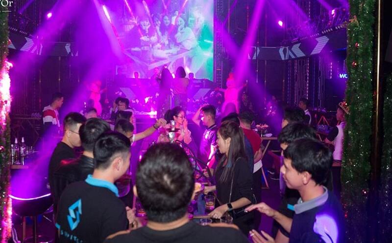 Top 15 quán bar Hạ Long sôi động, nổi tiếng nhất