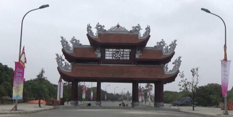 Khám phá đền Lảnh Giang: Vẻ đẹp kiến trúc hàng trăm năm tuổi